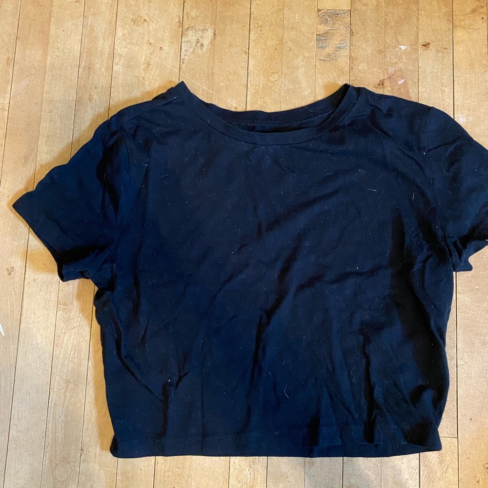 Basic Black T-shirt